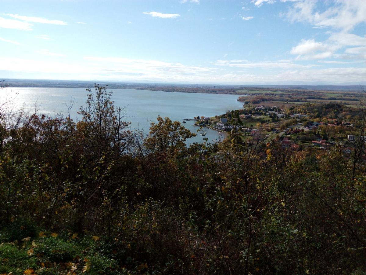 Apartmany Fantagiro Kaluza Bagian luar foto