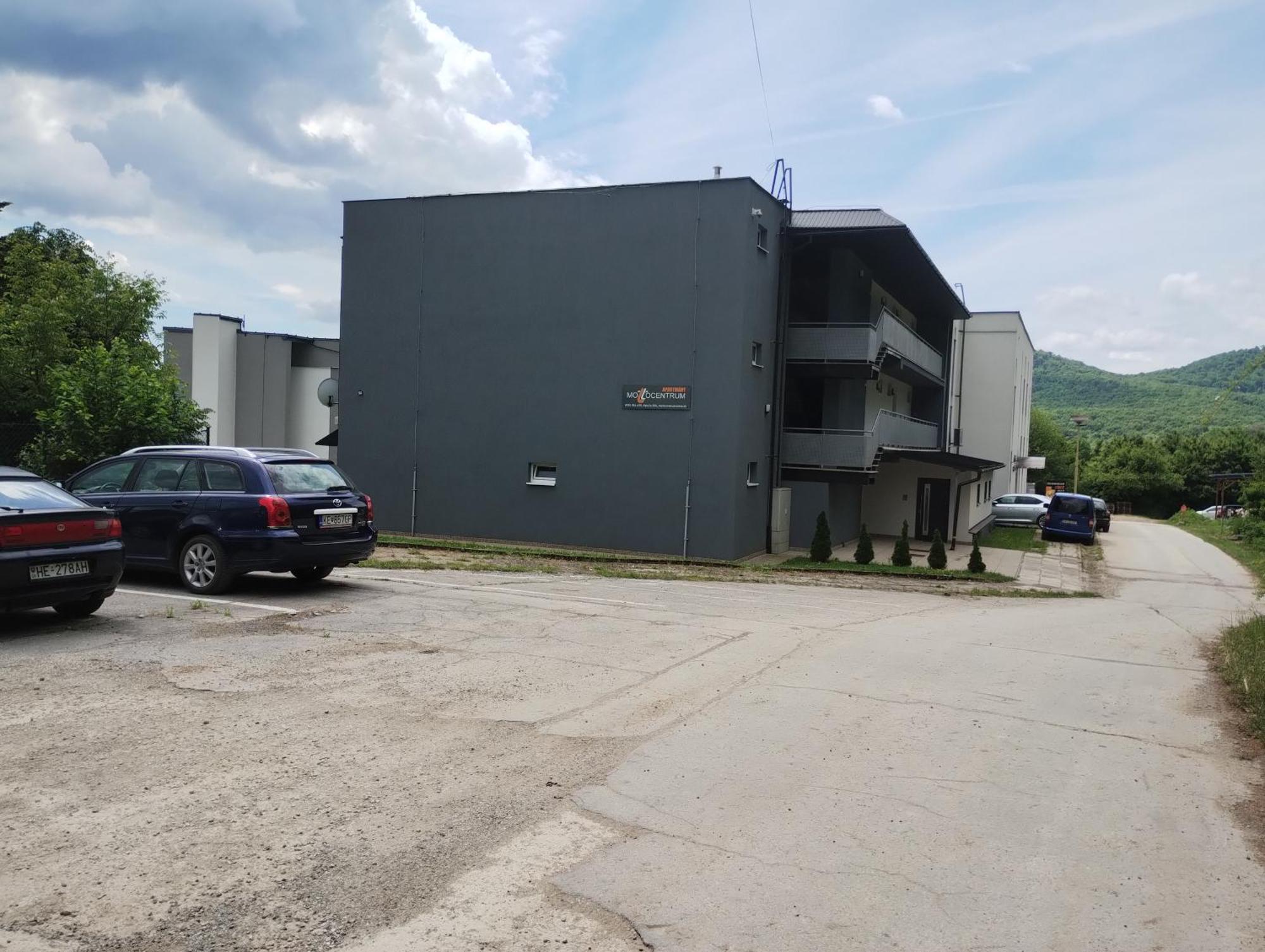Apartmany Fantagiro Kaluza Bagian luar foto